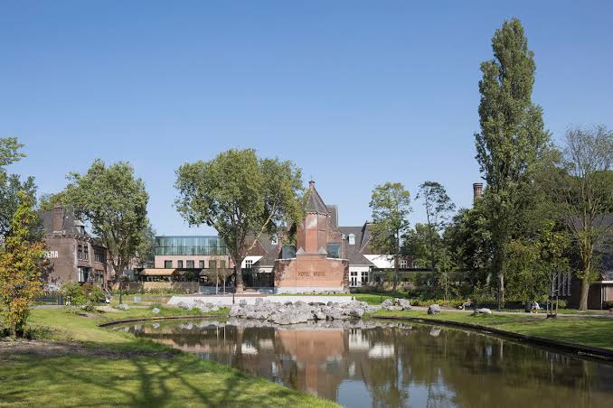 Hotel Arena