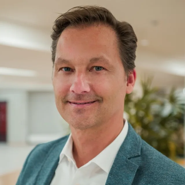 Dr. Michael Schmidtke